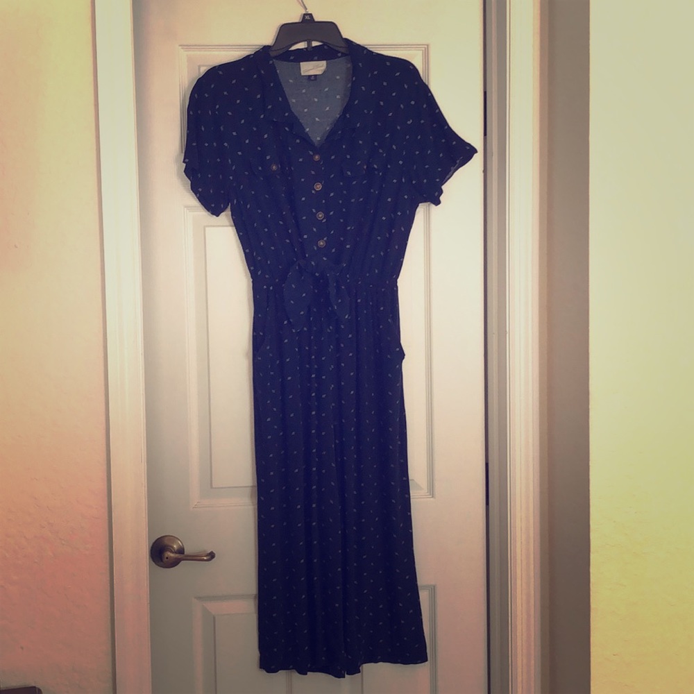 Navy blue Capri jumpsuit size medium